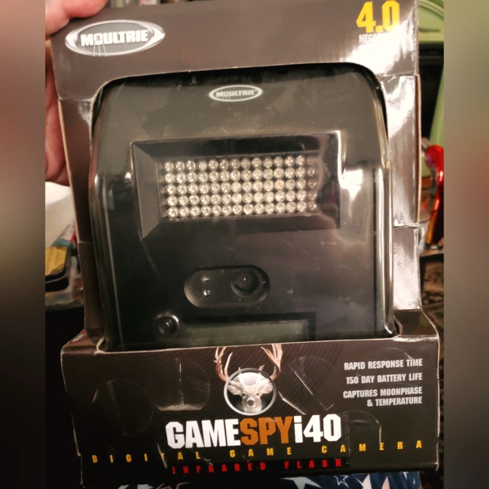 Moultrie game spy i40 trail camera